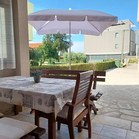Ryanair'S Seaside Top Choice Zadar Apartment